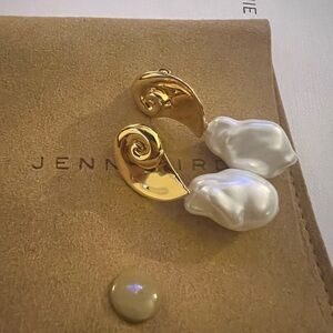 Jenny Bird Lucille Earrings with Baroque Pearl